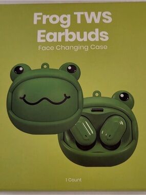Frog Wireless Earbuds | Gems NIB | Super Cute Case 🐸